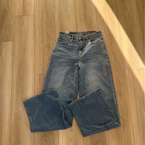 American Eagle Women’s Dreamy Drape Baggy Wide Leg Jeans